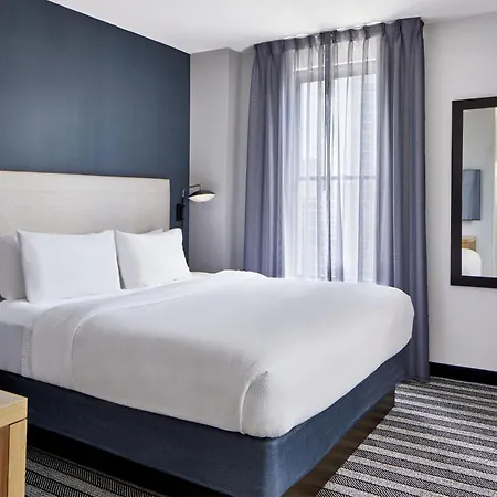 Courtyard By Marriott Nashville Downtown Exterior foto