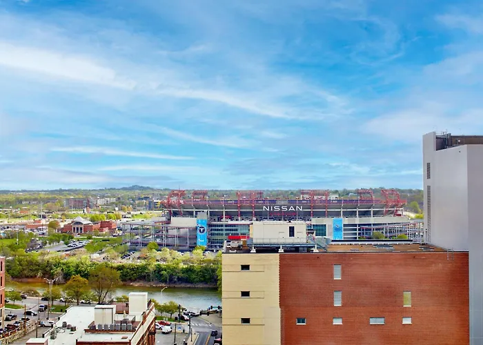 Courtyard By Marriott Nashville Downtown
