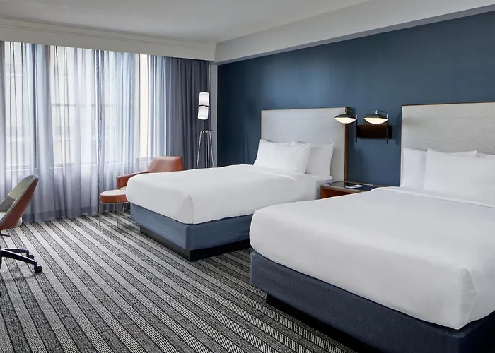 Courtyard By Marriott Nashville Downtown