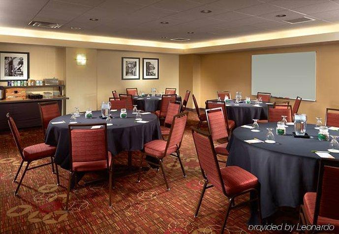 Courtyard By Marriott Downtown Hotel Nashville