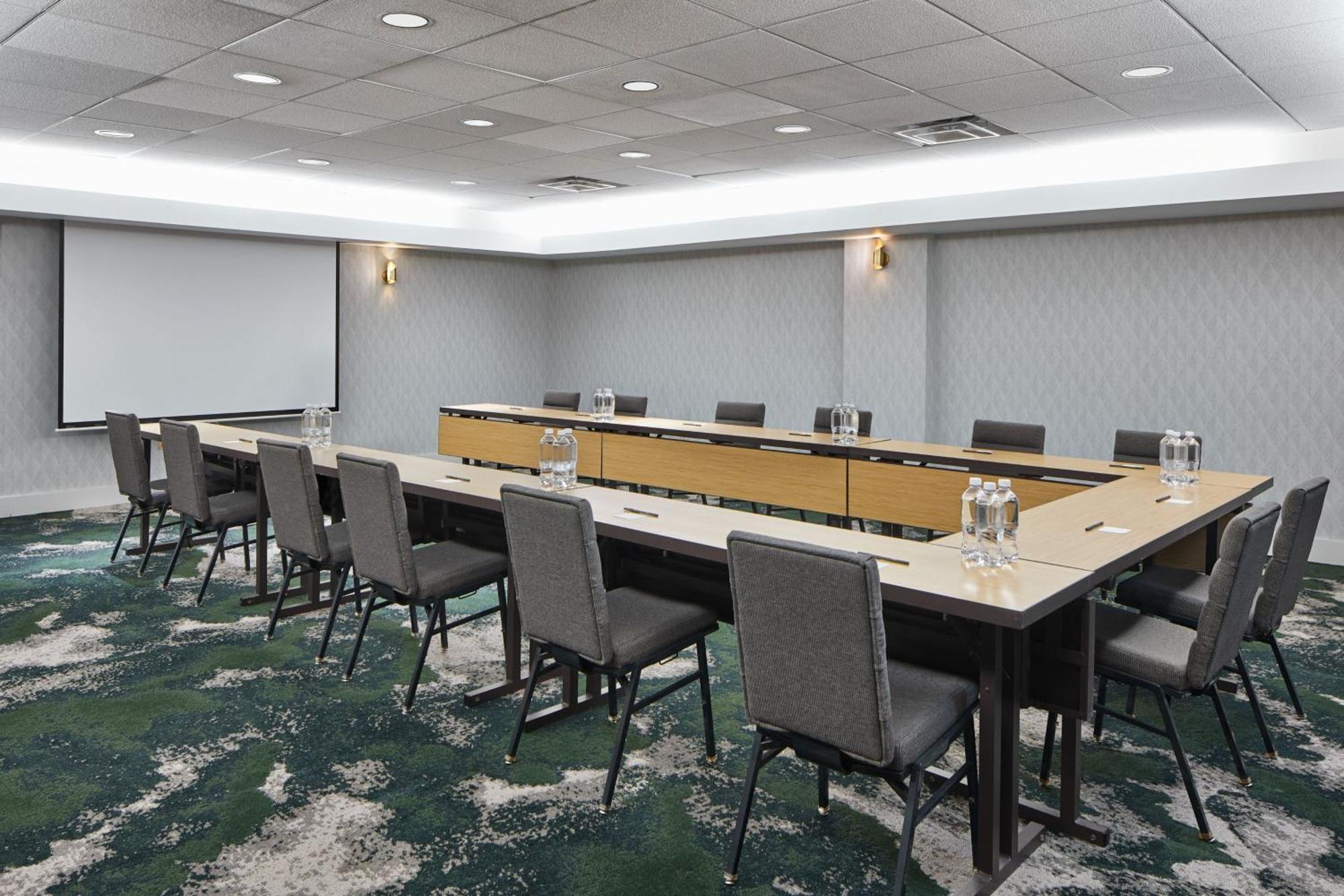 Hotel Courtyard By Marriott Downtown Nashville